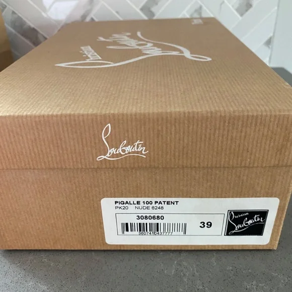 Authentic Christian Louboutin Pigalle 100 Patent Size 39 - Picture 11 of 14